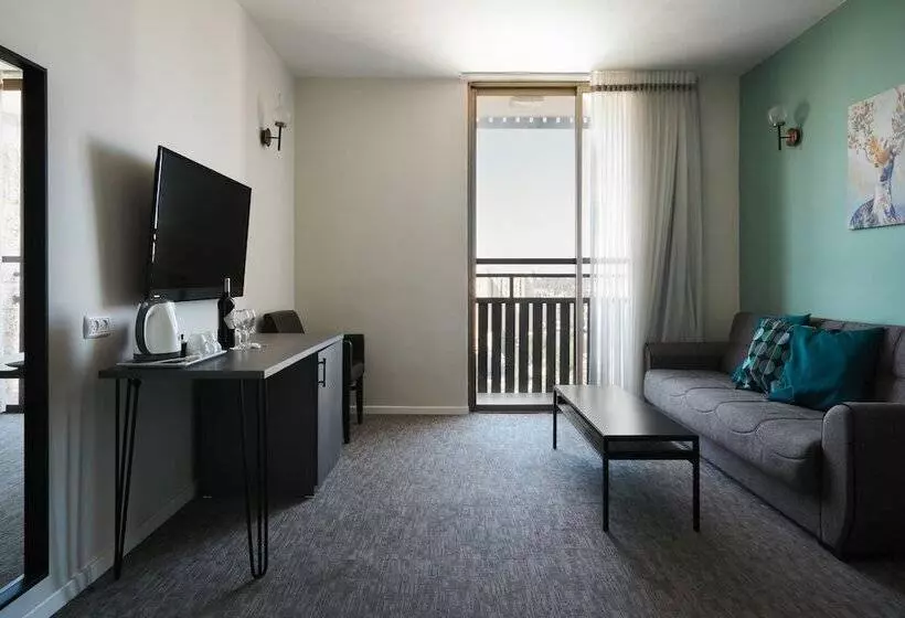 Junior Suite