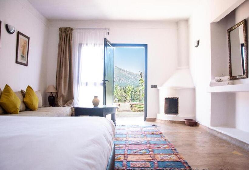 سوییت جونیور, Ksar Shama