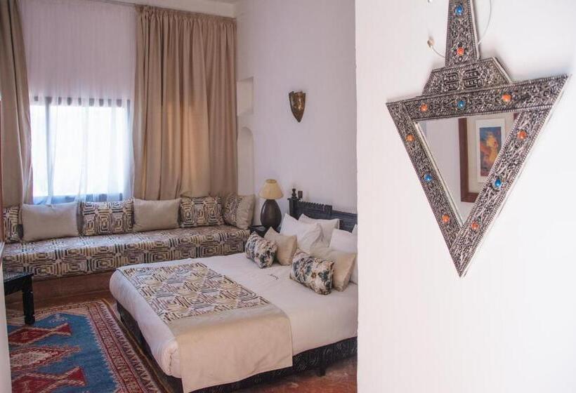 اتاق سوپریور, Ksar Shama