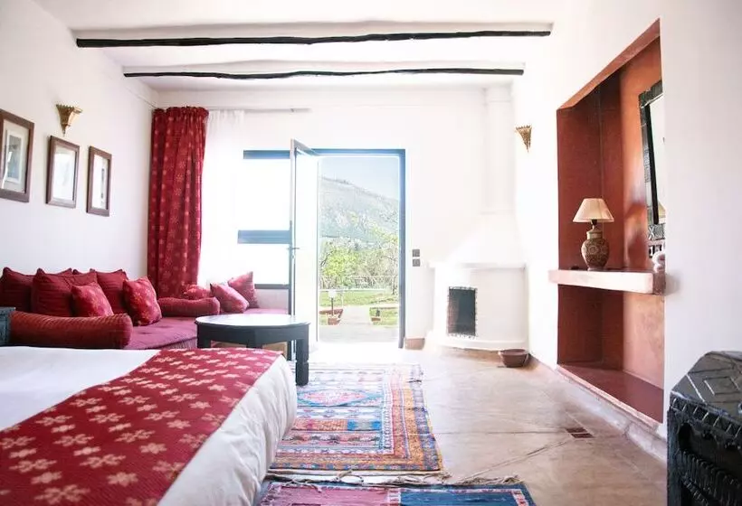 سوییت جونیور, Ksar Shama