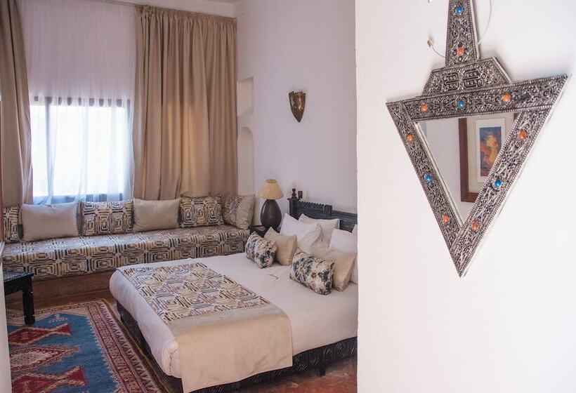 اتاق سوپریور, Ksar Shama