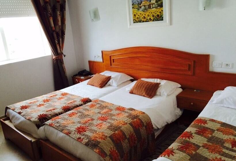 اتاق استاندارد سه نفره, La Princesse