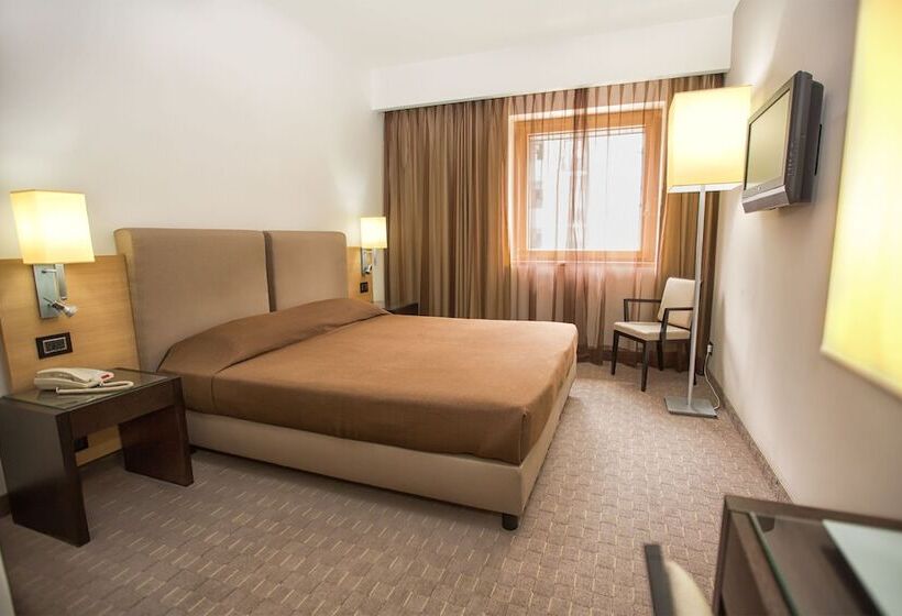 اتاق سوپریور, Ariha Hotel Cosenza