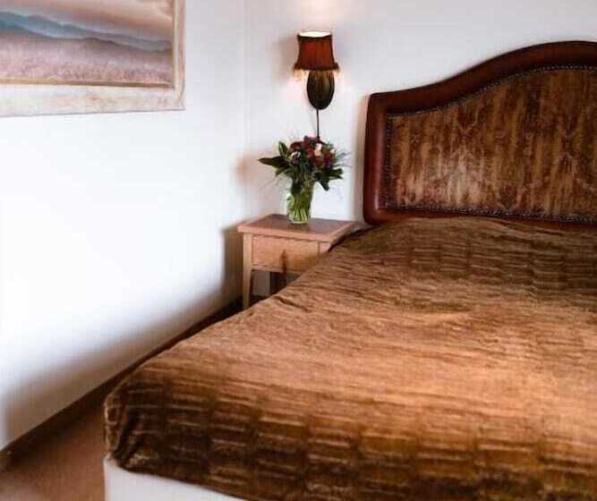 Семейный Номер, Mainalon Resort