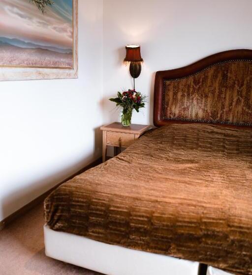 غرفة عائلية, Mainalon Resort