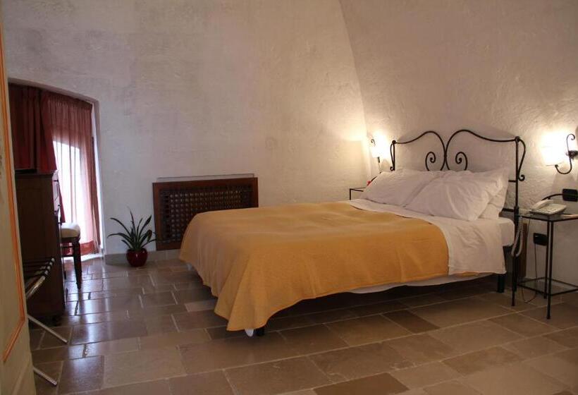Номер Superior, Masseria Fortificata Donnaloia