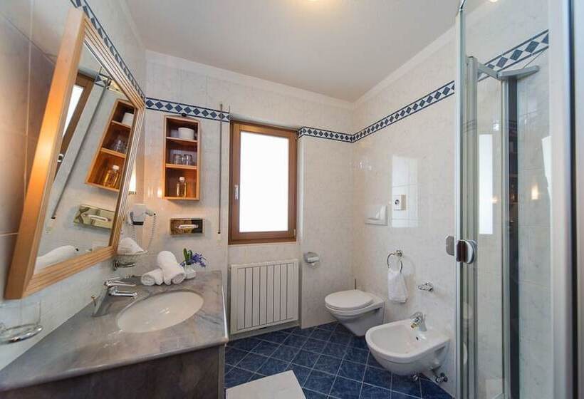 Номер Стандарт, Mühlenerhof