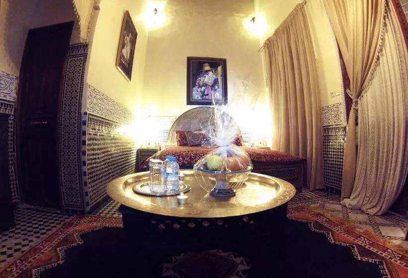 اتاق دوبلکس, Palais Al Firdaous