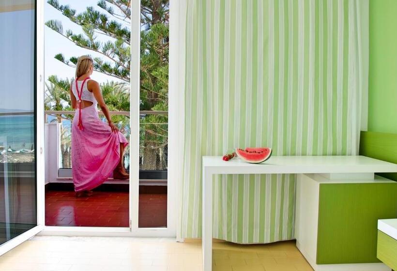 带海景的标准房, Palm Beach