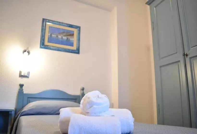 اتاق استاندارد یک نفره, Residence Ampurias