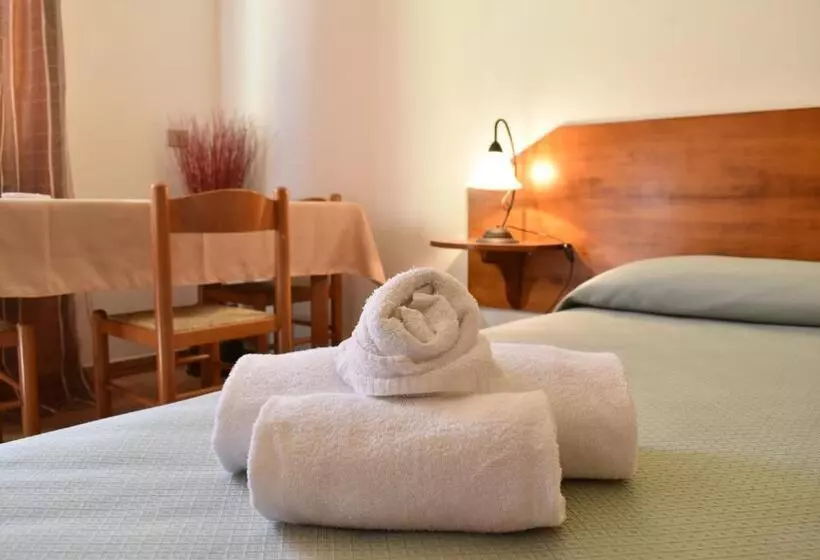 Economy Studio, Residence Ampurias