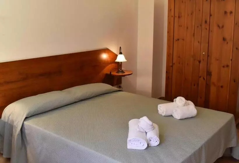 Economy Studio, Residence Ampurias