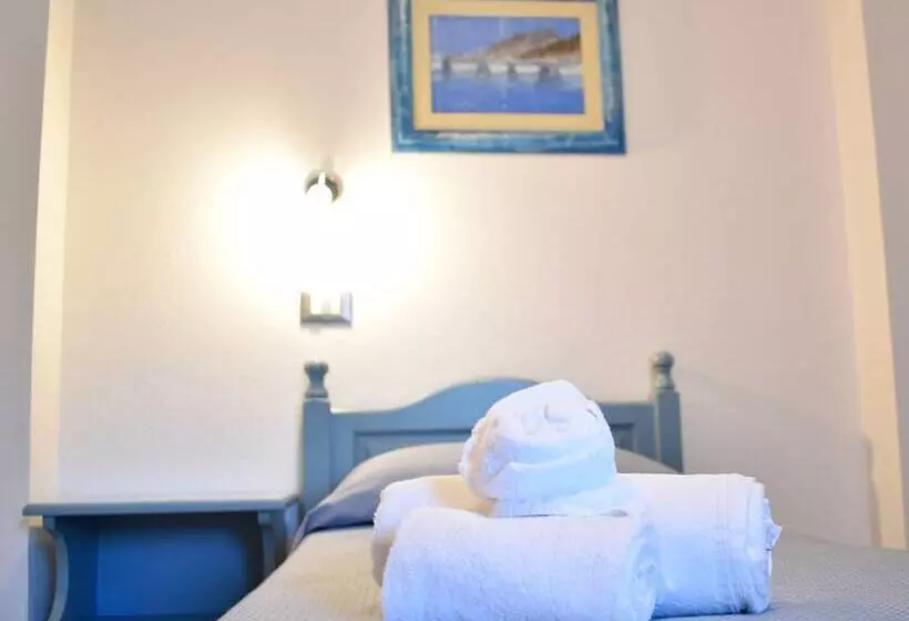 اتاق استاندارد یک نفره, Residence Ampurias
