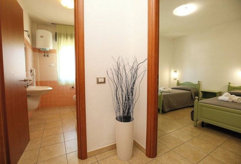 家庭间, Residence Ampurias