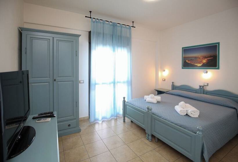 Номер Стандарт, Residence Ampurias