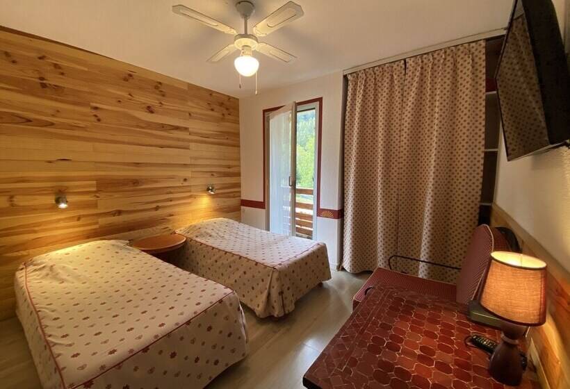 חדר אקונומי, Restaurant La Lauzétane