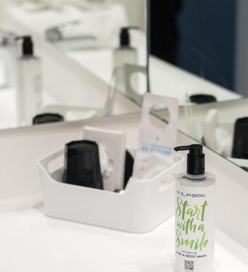 חדר סטנדרט, Santoni Freelosophy