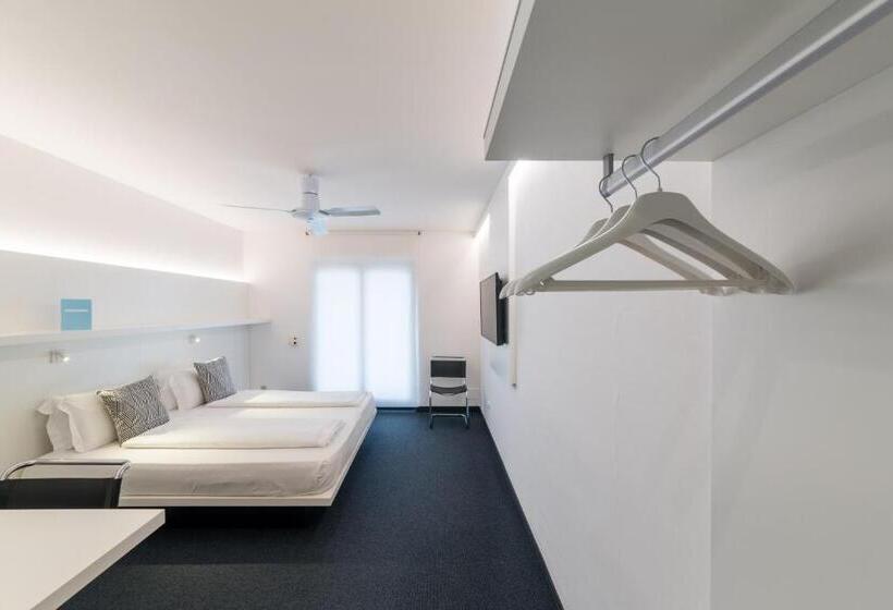 חדר סטנדרט, Santoni Freelosophy