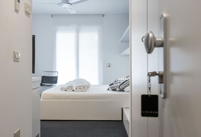 חדר סטנדרט, Santoni Freelosophy