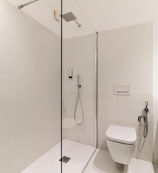 חדר סטנדרט, Santoni Freelosophy