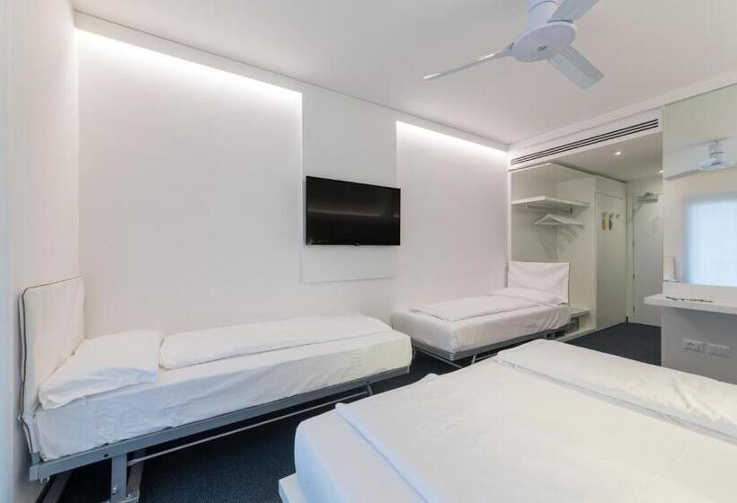 חדר סטנדרט, Santoni Freelosophy