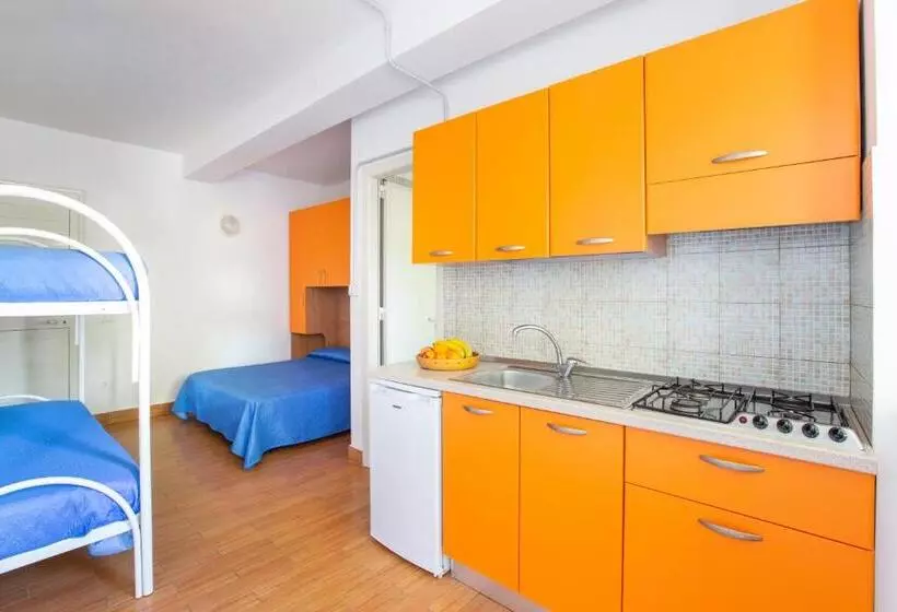 バルコニー付き１ベッドルームアパートメント, Sfinal Residence