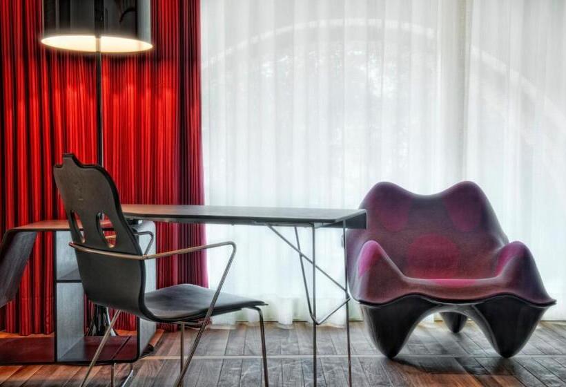 ジュニアスイート, Veronesi La Torre