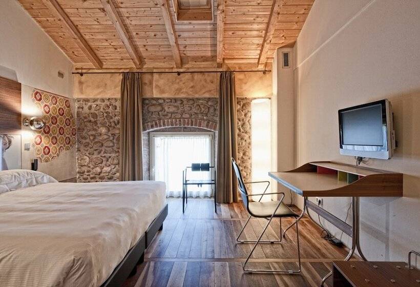 クラシックルーム, Veronesi La Torre