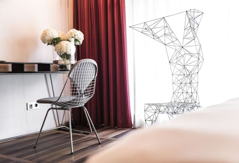 デラックスルーム, Veronesi La Torre