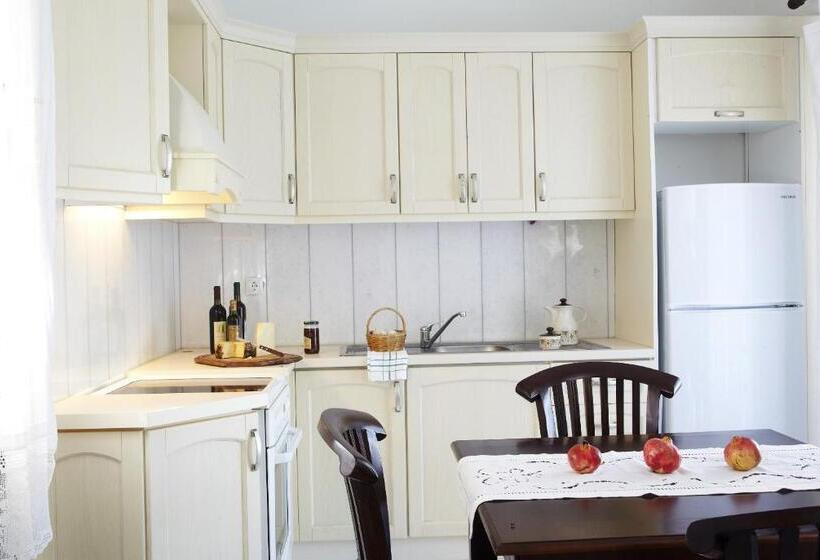 Номер Стандарт с Гидромассажем Вид на Море, Kedros Villas