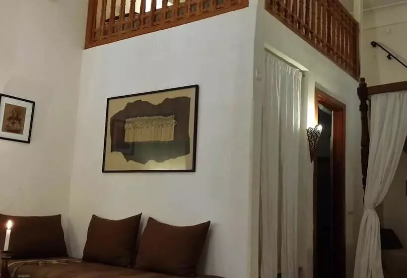سوییت جونیور, Riad Al Ksar & Spa
