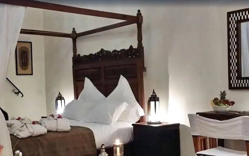 سوییت جونیور, Riad Al Ksar & Spa