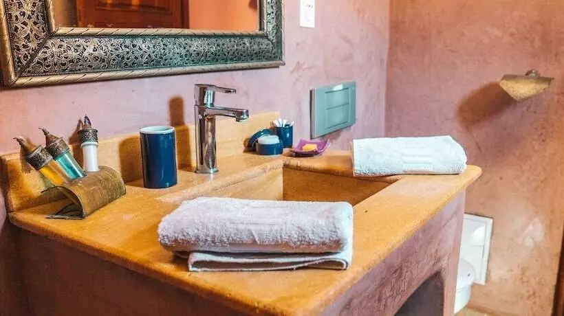 اتاق استاندارد, Riad Al Ksar & Spa