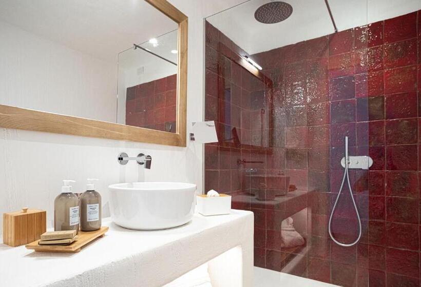 Номер Стандарт с Балконом, Sant Efis