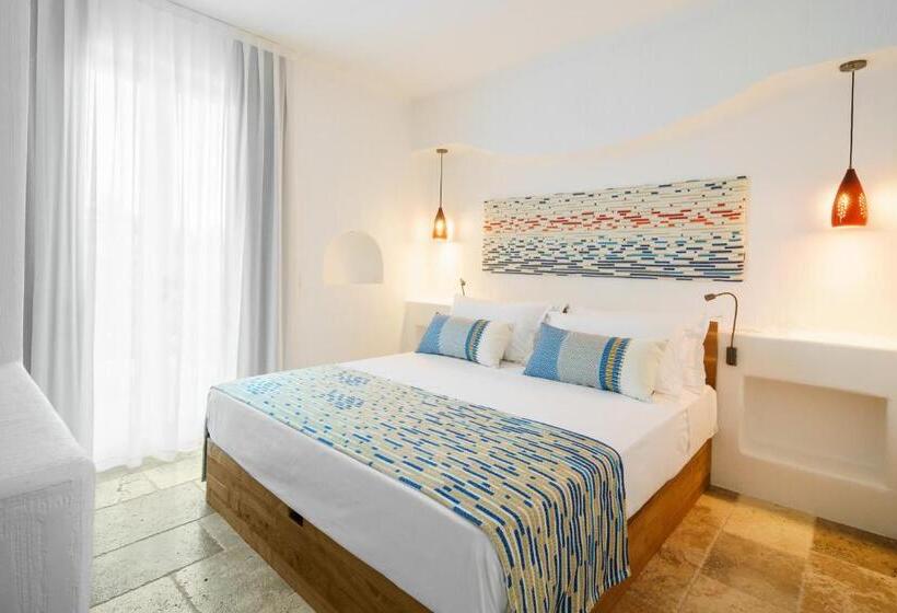 Номер Стандарт с Балконом, Sant Efis