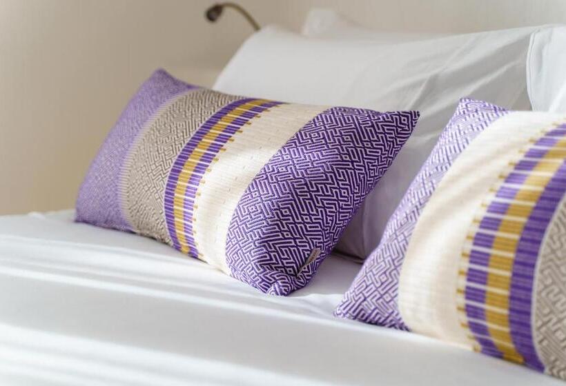 Трехместный Номер Superior, Sant Efis