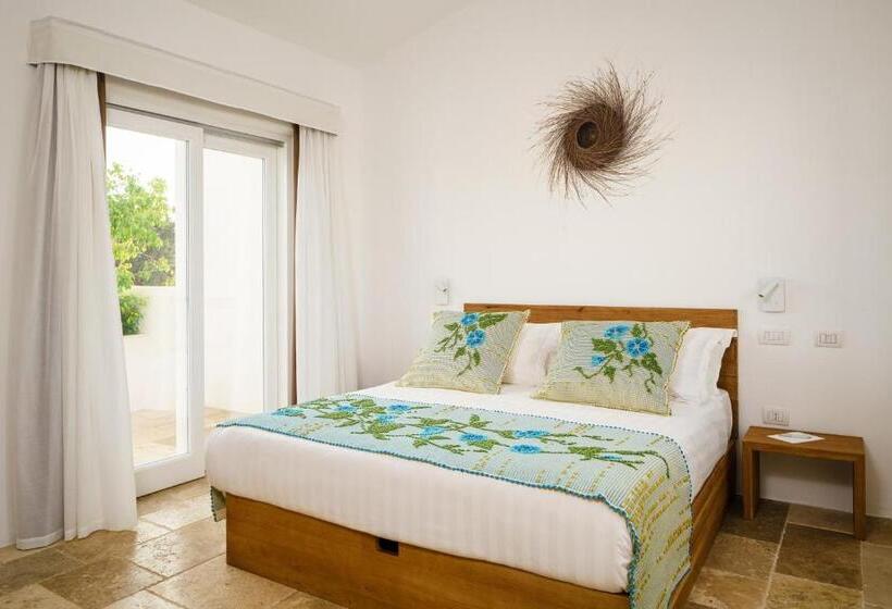 Полулюкс Одноместный с Террасой, Sant Efis