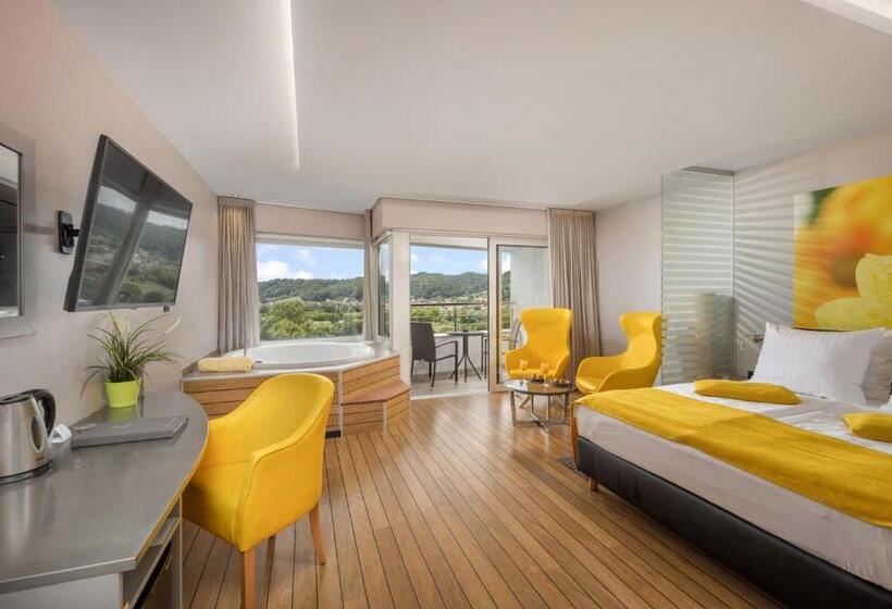 חדר סטנדרט עם ג'קוזי, Wellness Hotel Villa Magdalena