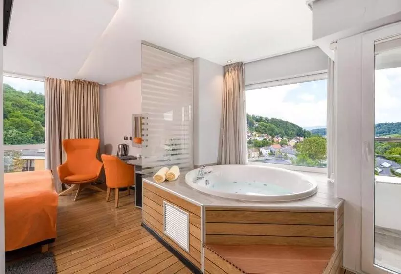バスタブ付きスタンダードルーム, Wellness Hotel Villa Magdalena