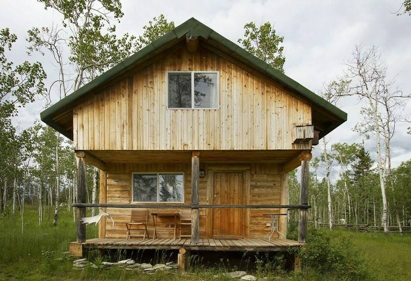 小室, Eagle Bear Lodge