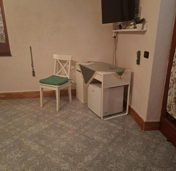 Номер Стандарт Вид на Горы, Il Ceppo Sui Sentieri Per Amalfi
