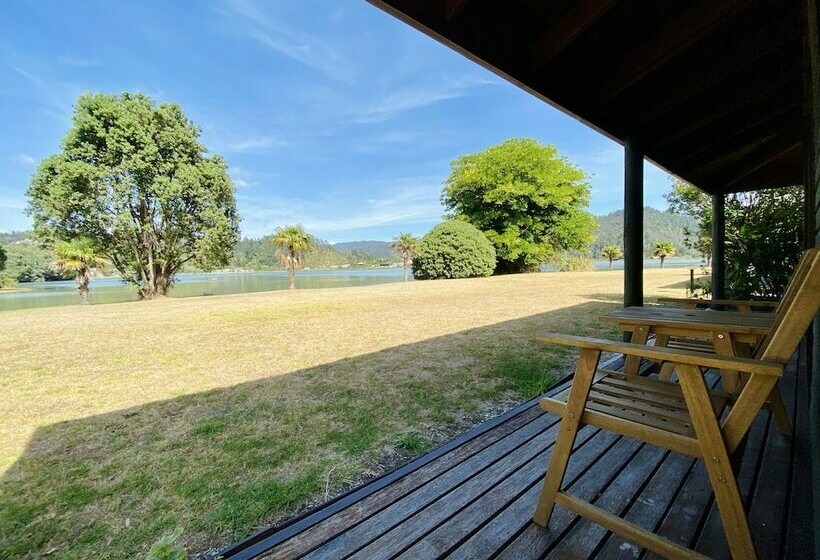 קוטג' דלוקס, Pacific Harbour Villas