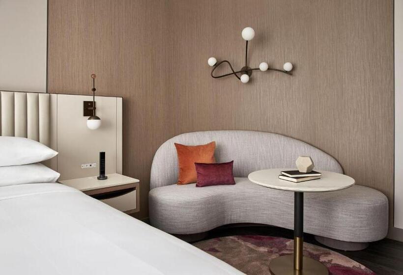 キングサイズベッドのスタンダードルーム, Marriott Bethesda Downtown At Marriott Hq