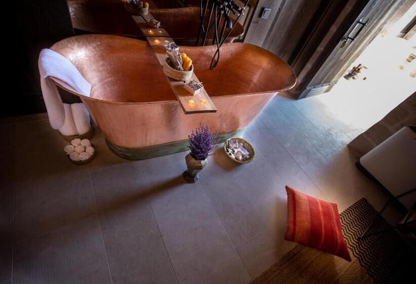 مجموعه ویستا شهر, Mirsoum