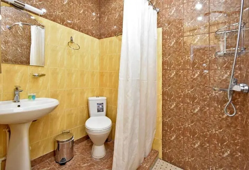 اتاق سوپریور با چشم‌انداز شهر, Panorama Hotel On Baghramyan Avenue