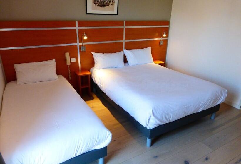 غرفة قياسية ثلاثية, & Restaurant Heliotel