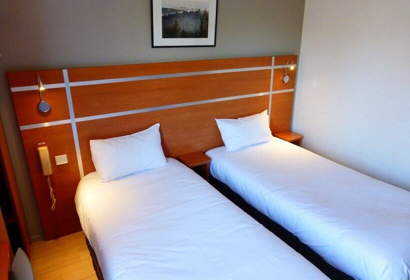 غرفة قياسية, & Restaurant Heliotel