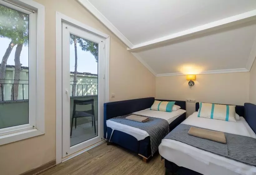 ファミリールーム, Crystal Flora Beach Resort - Ultimate All Inclusive