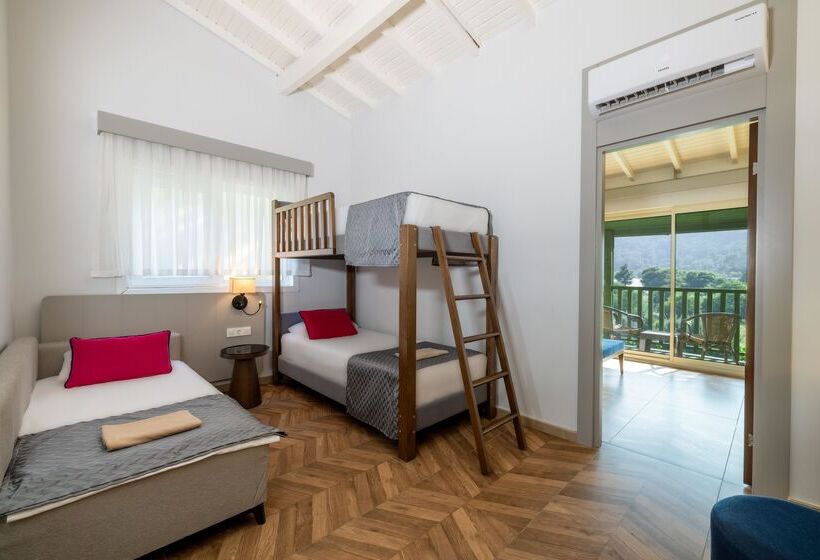 패밀리 룸 (2층침대), Crystal Flora Beach Resort - Ultimate All Inclusive