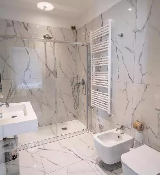 اتاق راحتی, Globo Suite Correnti Hotels